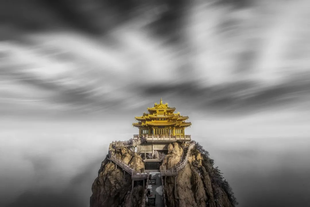 Laojun Mountain, the closest place to wonderland in China!  The sea of ​​clouds is comparable to Wugong Mountain, and the sunrise does not lose to Huangshan