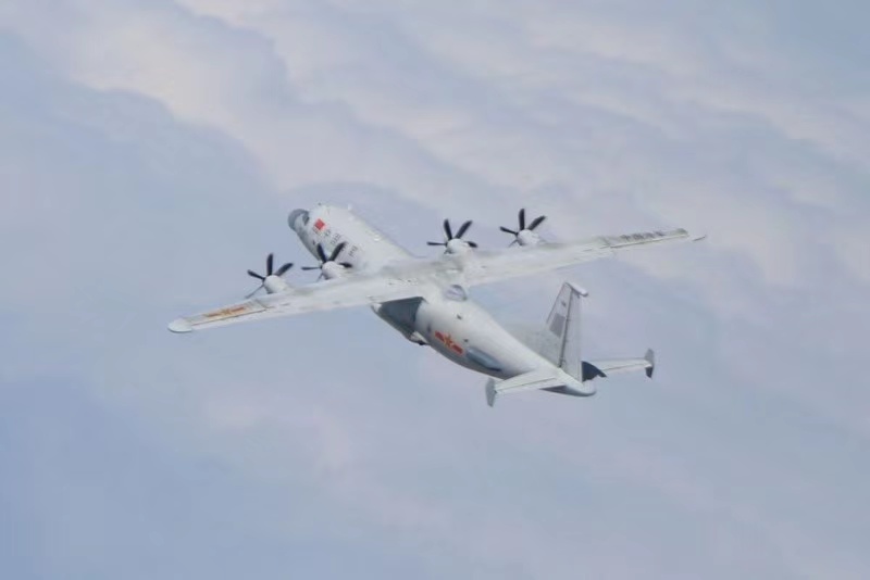 台軍某飛官駕反潛機監控解放軍軍機被爆飛太近，台媒：有擦槍走火風險