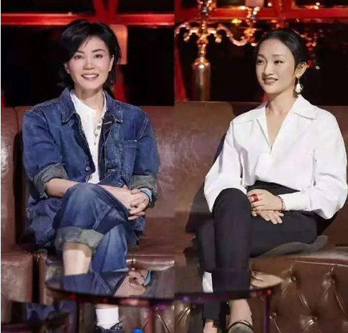 周迅离婚引热议，27年恋爱史不输情敌王菲，天后