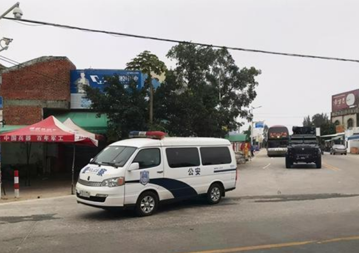 “葫芦岛2·15特大杀人案”纪实，凶手连杀13人，灭门5户老百姓