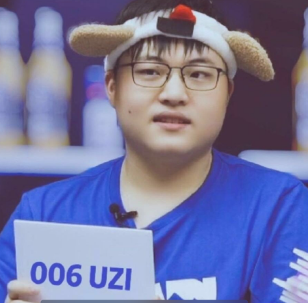 传奇落幕？一代ADUzi宣布退役，网友：有遗憾的结局才是青春