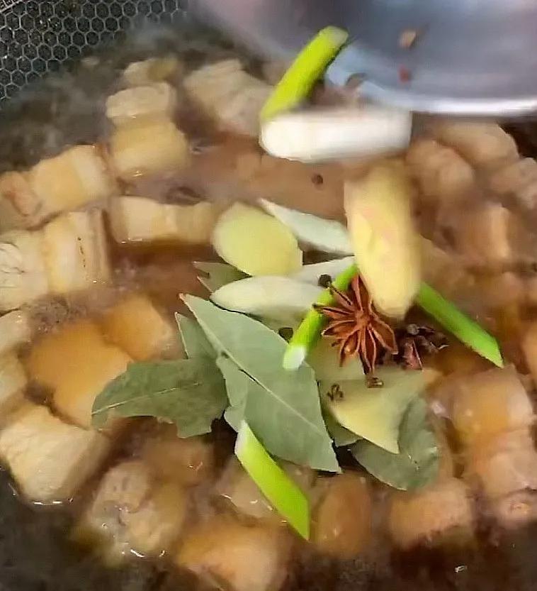 五花肉怎麼做好吃肥而不膩？ 加1步做法和多下1種配料便肥而不膩