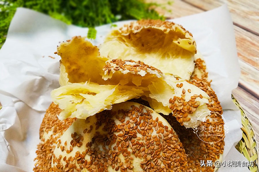 图片[2]-零失败做芝麻烧饼 掌握这3个关键点 酥脆层多 教你一次成功-起舞食谱网