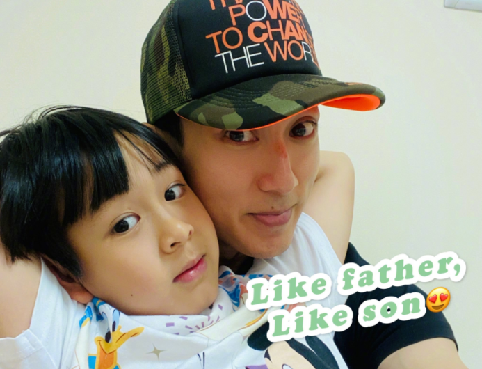 明星基因就服吴尊，女儿甜美可爱不说，儿子五官像是复制粘贴