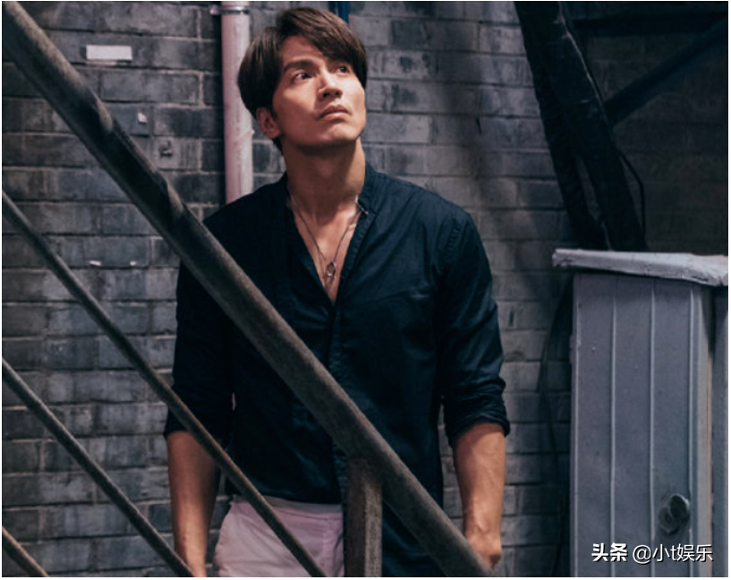 沈月新剧海报曝光，与大20岁的男主同框，网友：