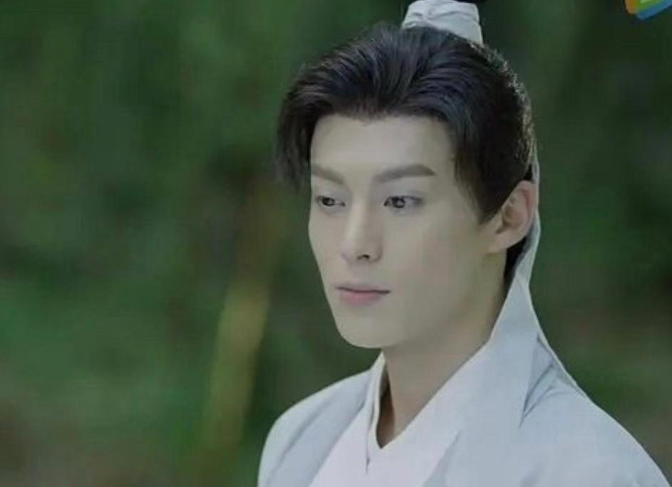 《遇龍》首播!祝緒丹演傻白甜太尷尬,王鶴棣造型粗糙大小眼搶鏡 - 頭條匯
