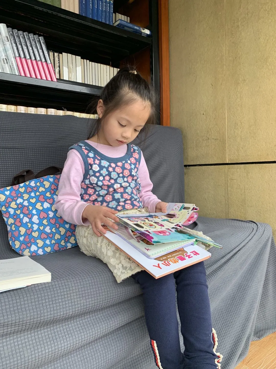成都市双流区棠湖小学书香班级丨书香飘荡添智慧 墨香永存润心灵