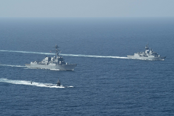 美军核潜艇刚闯入南海，军方就发出强硬信号，