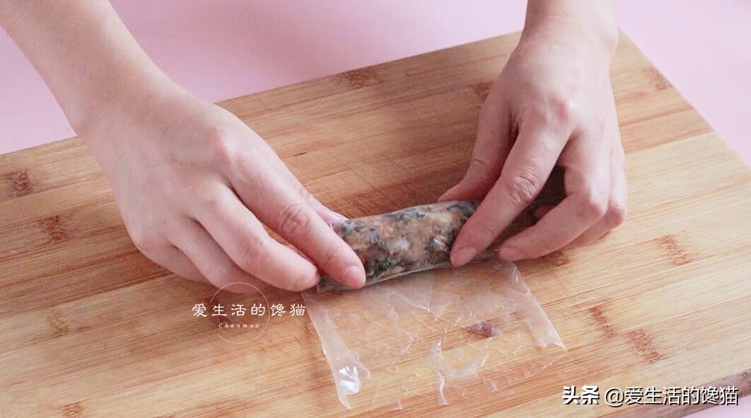 想吃春捲不用買，在家做，皮薄餡多，超酥脆，照著做零失敗