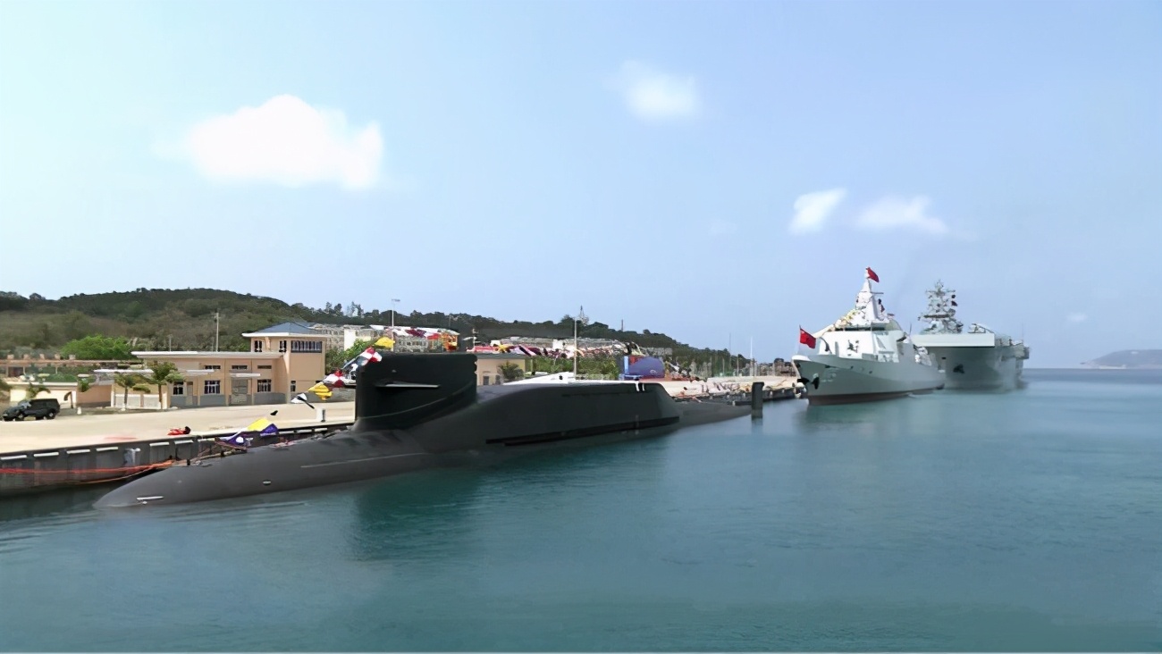 史上首次！中国三艘顶级战舰同时服役，给强敌敲响警钟，国人振奋