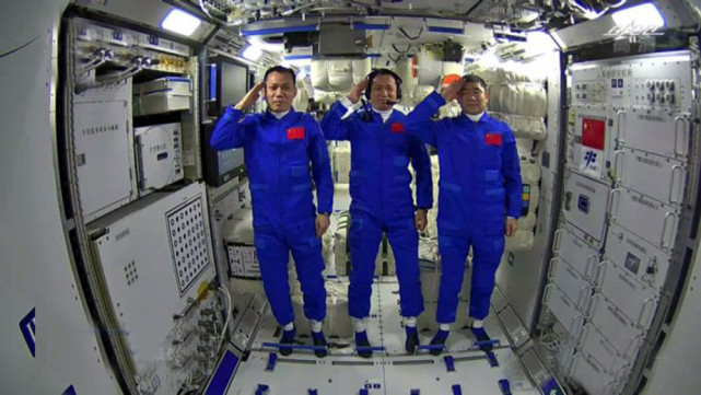 ��ý��������ǿ���������ձ�ֱ�ӳ嵽������������˭��������