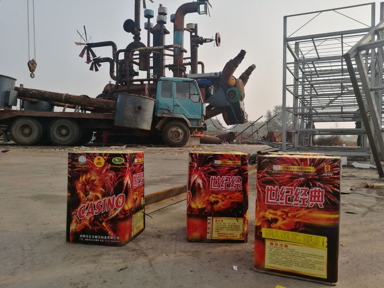 中国著名雕塑家邱天老师告诉您：钢铁装置雕塑是怎么做成的！（三）