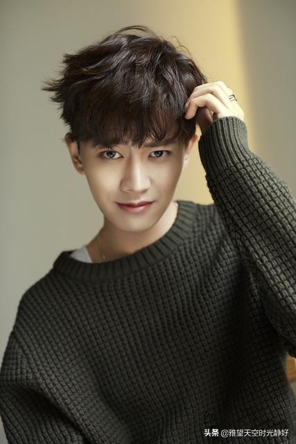 (男明星笑容合集)