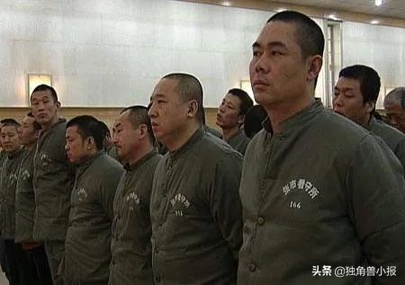 唐山商界大佬跌落：老婆名下22辆车，控制多座铁