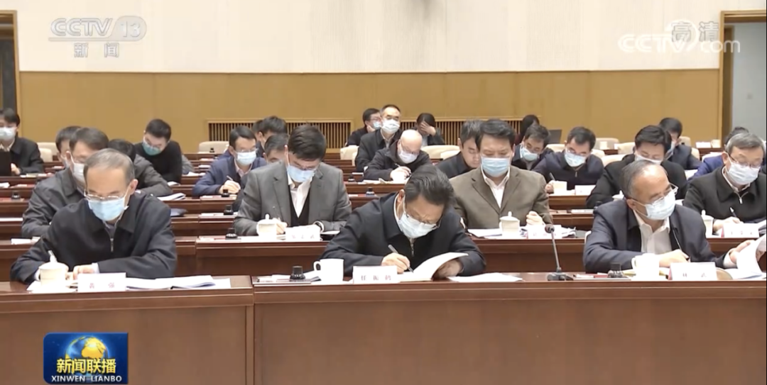 《新闻联播》披露，这位中央政治局常委添了一个新头衔