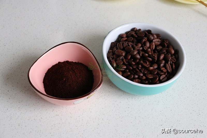 冬日下午茶，一杯熱乎乎的棉花糖咖啡，暖暖得很愜意，做法簡單