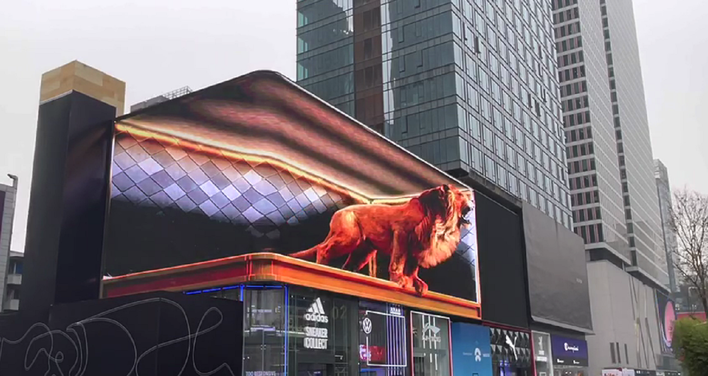 这个平安夜，快来成都太古里看狮子