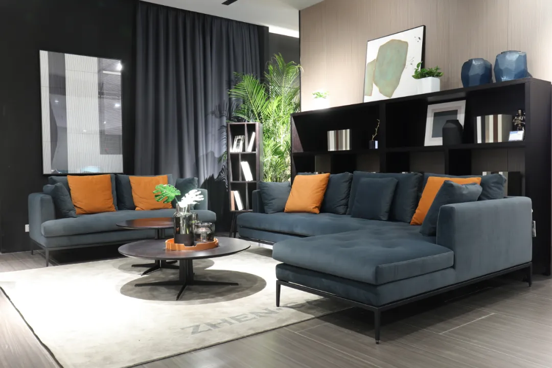 坐下来享受幸福，写臻家居千平独立大店亮相成都富森美