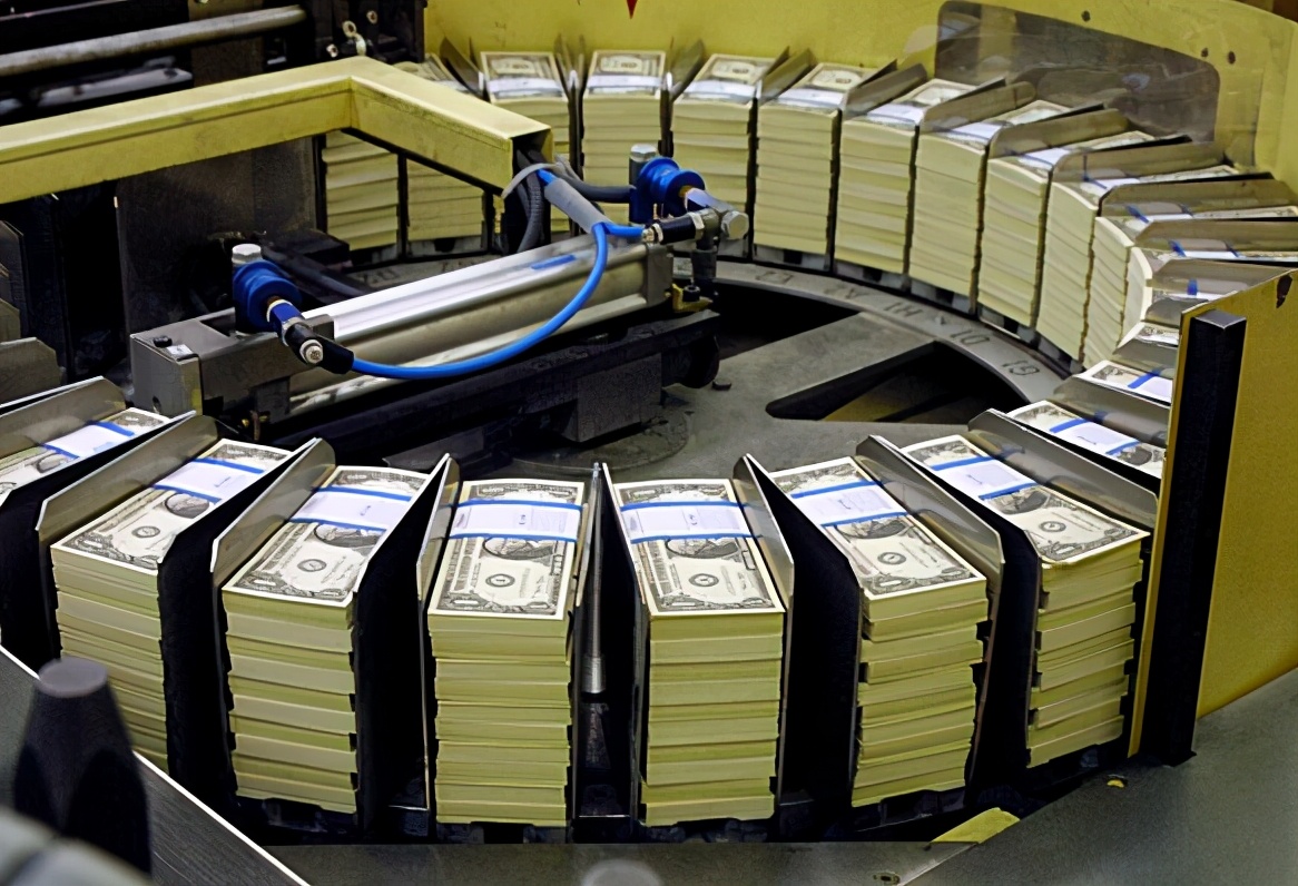 美国欠中国万亿美元万一赖账怎么办我国有应对办法吗