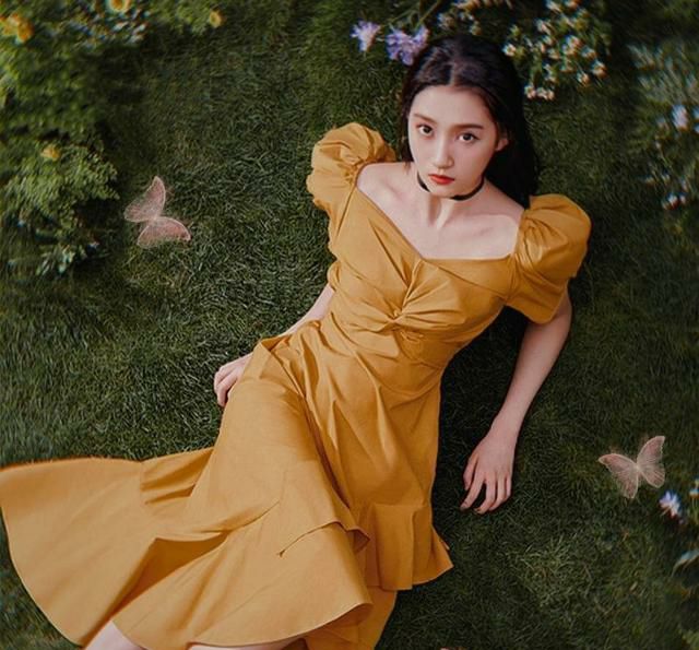 必看！梳理关晓彤三年为鹿晗甜蜜庆生，而今年