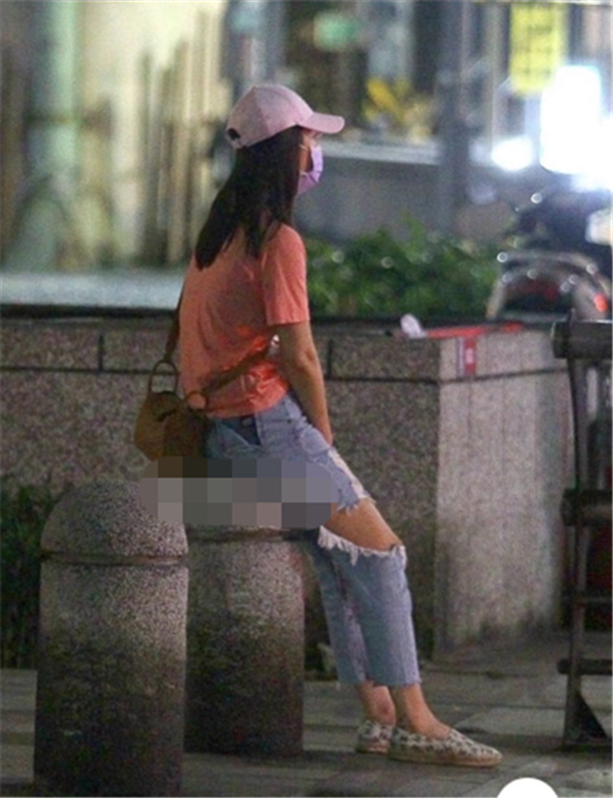 与霍建华当街吵架引婚变猜想，林心如及时回应，护夫行为太明显