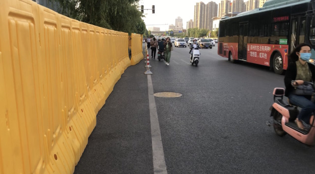 后续来了！就郑州市民反映被侵占严重的非机动车道，交警部门将于5月20日前往治理