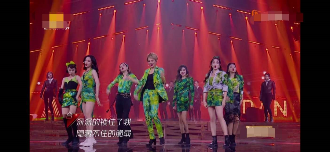 《浪姐》总决赛槽点集锦：万茜、伊能静修音，黄龄成工具人