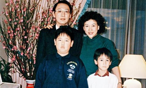 最精明的商人，四千一平拿地，今售价37万一平方