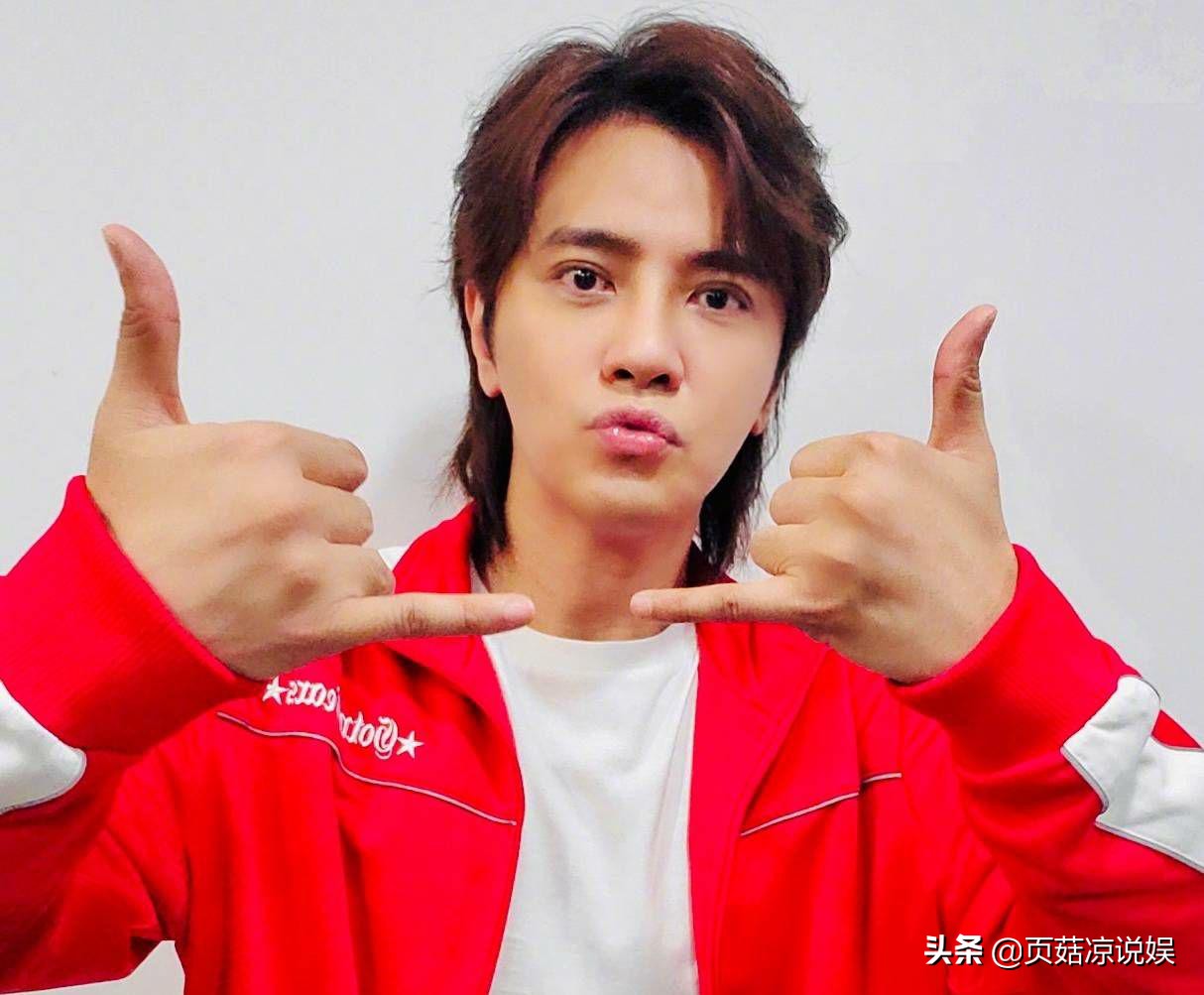 罗志祥ins点赞网红性感照片本性难移难怪不能复出口味不变爱网红