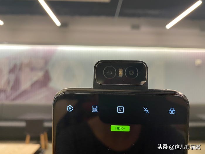 Zenfone 6，这款今年最令人激动的智能机之一