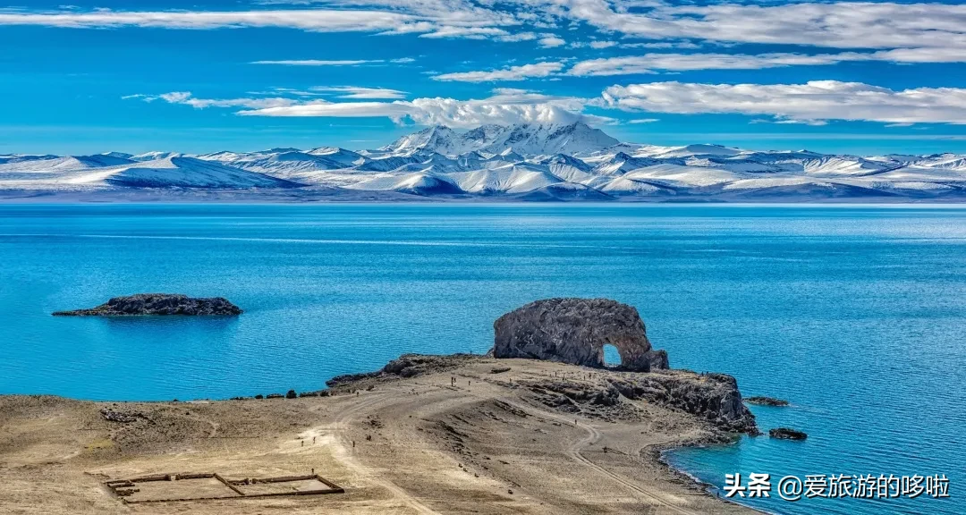 The best place to travel in October-November, the late autumn tour bus is about to depart