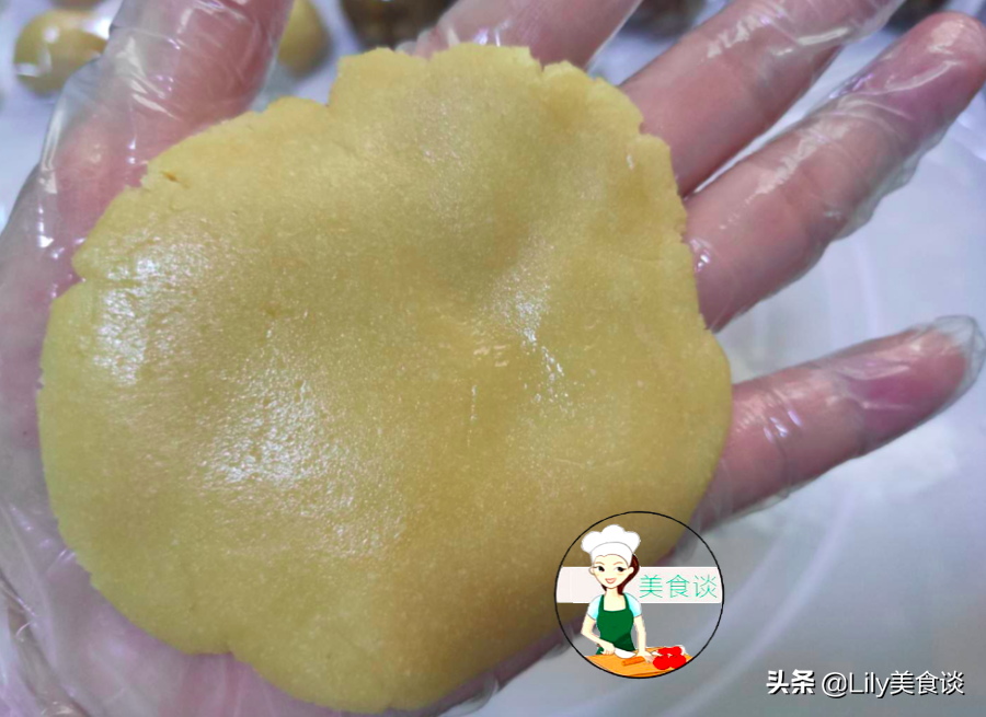 月饼我从不去买，自己做配方简单，零添加零失败，发朋友圈被点赞