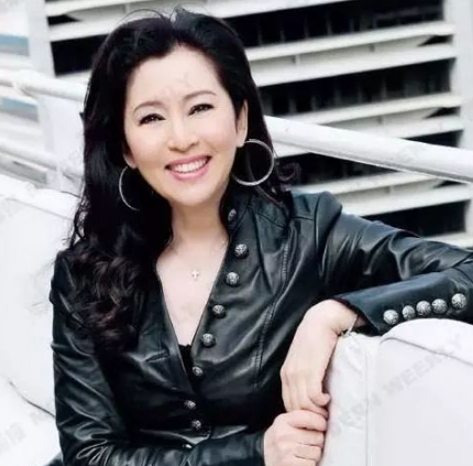 港姐张玛莉被解雇，一怒之下拒绝与东家合作，