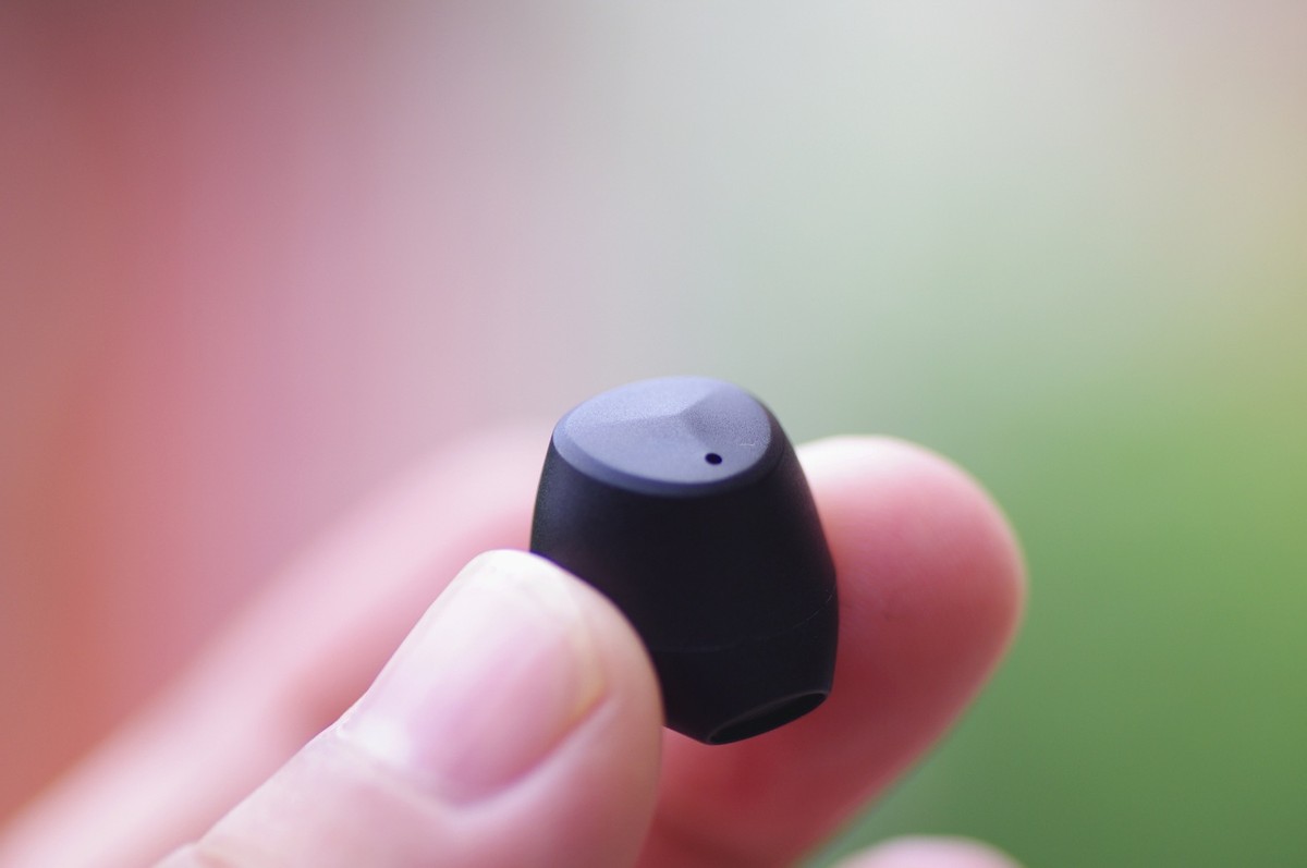 小巧舒适，隐形贴合，JEET Air2真无线蓝牙耳机