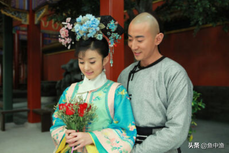 “清纯小花”赵丽颖的心酸上位史，和她生命中3个因戏生情的男人