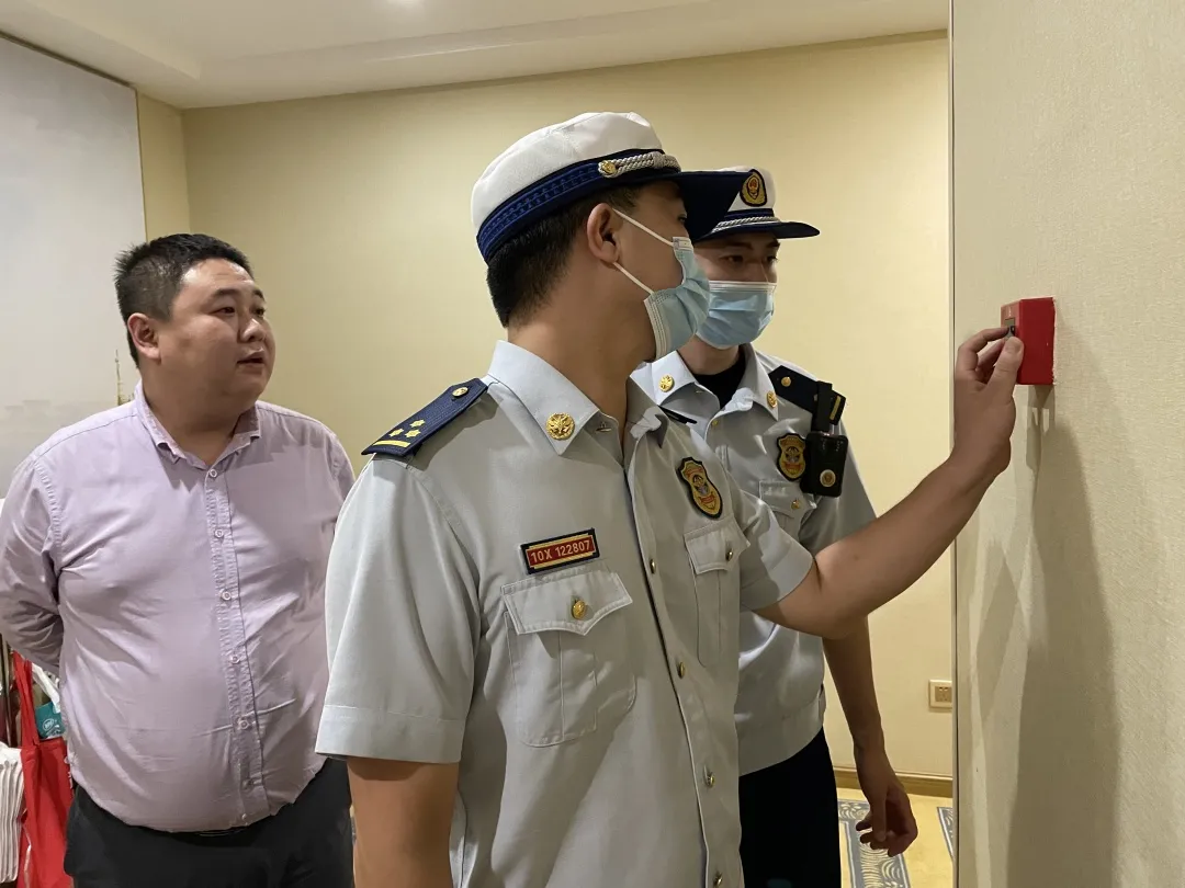 国庆我在岗：宜兴市消防救援大队假期安全“不打烊”