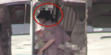 手被晒出色差，身体累到进医院，迪丽热巴过于