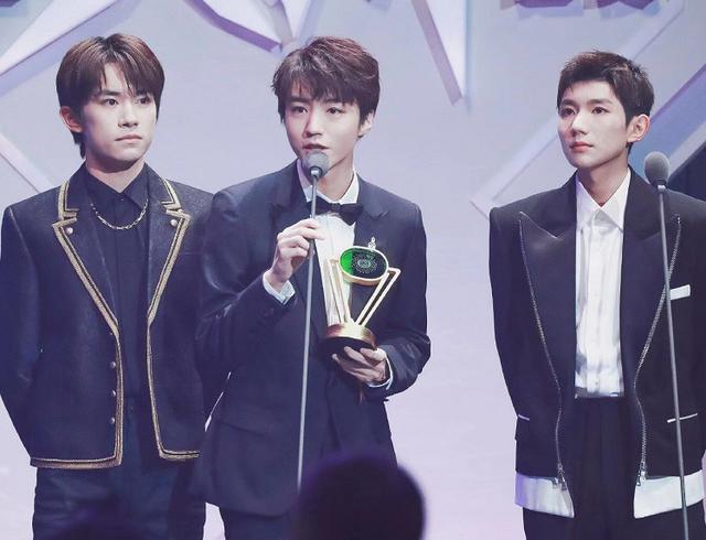 ? TFboys program is chopped, xiao Zhan plum is pulled forcedly now group Cp, sponsor should just do a business? 