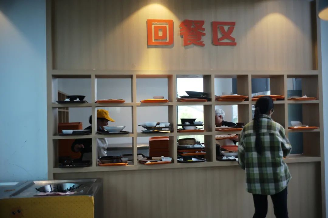 我“潜”入了阿里的食堂