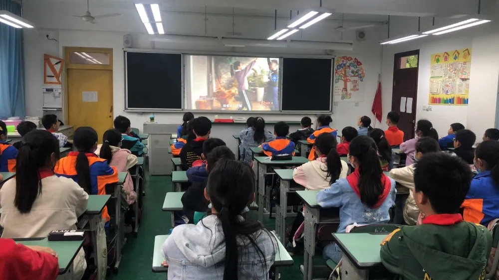 双流区彭镇小学开展少先队党史学习主题队会