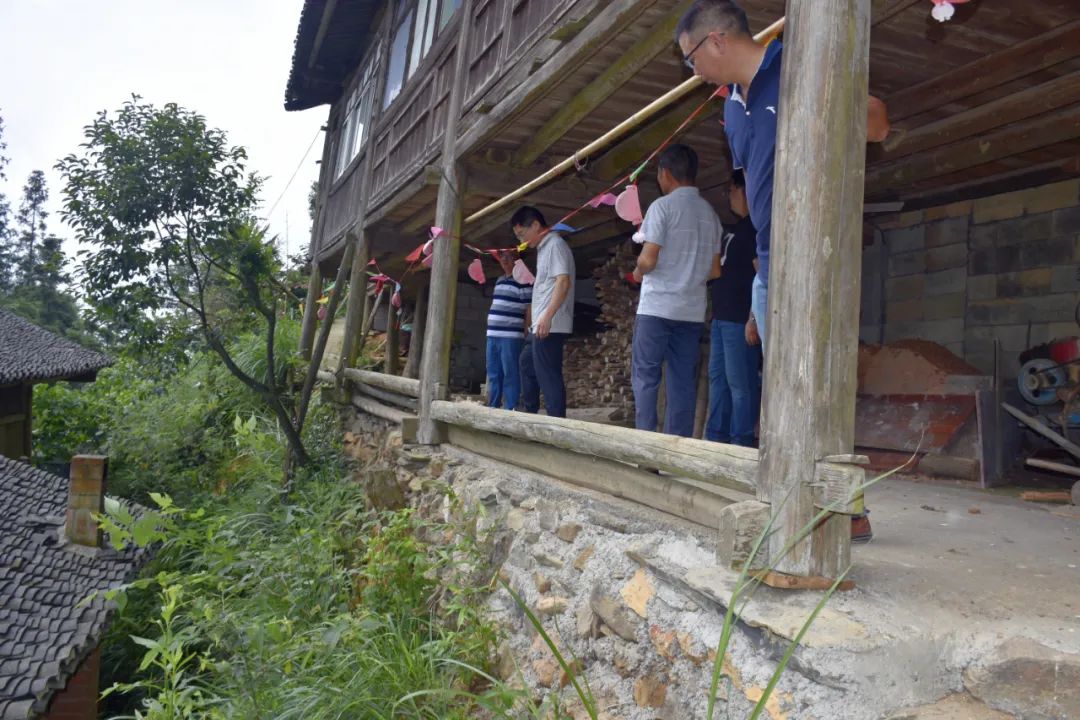 靖州苗族侗族自治县人大常委会机关：学史力行践初心为民解忧办实事