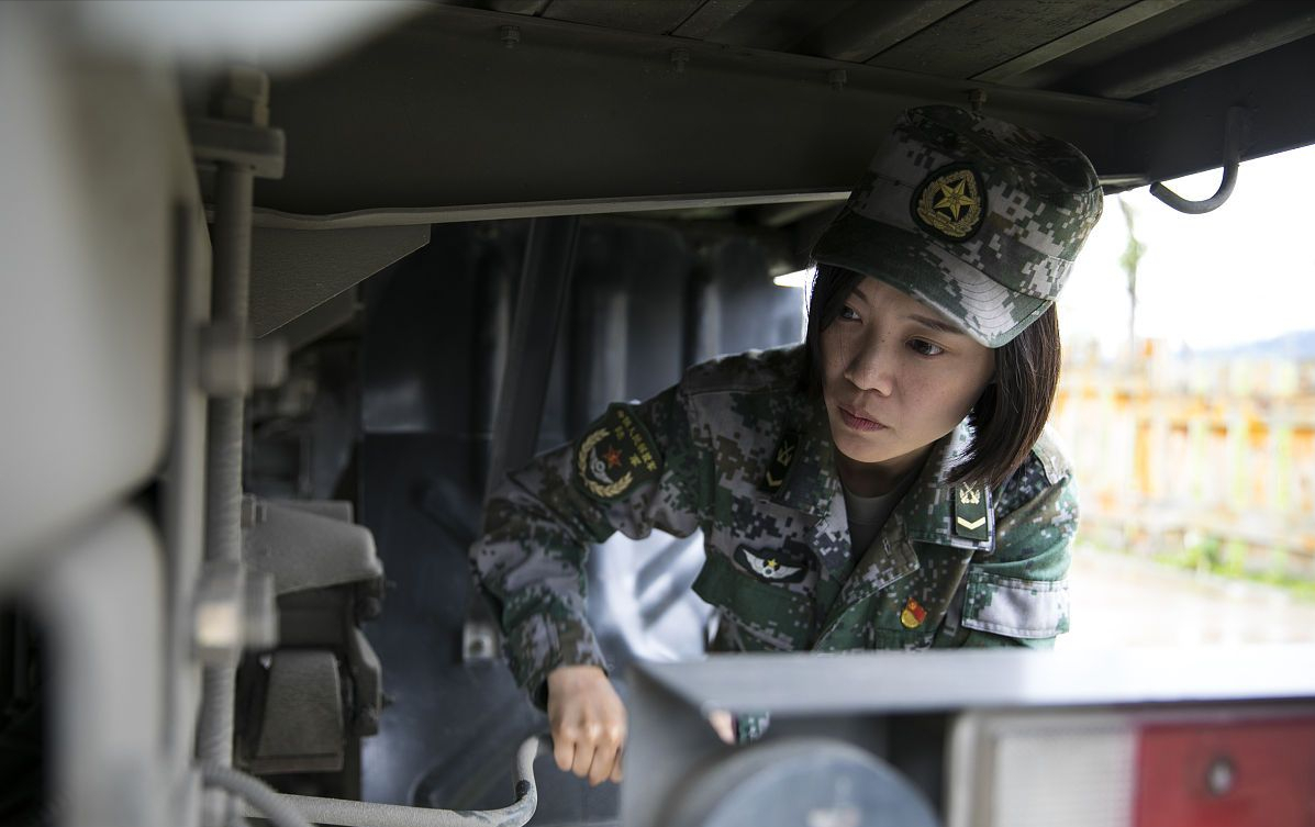 现在当兵考军校容易吗？一个连能有多少人考上军校？建议了解