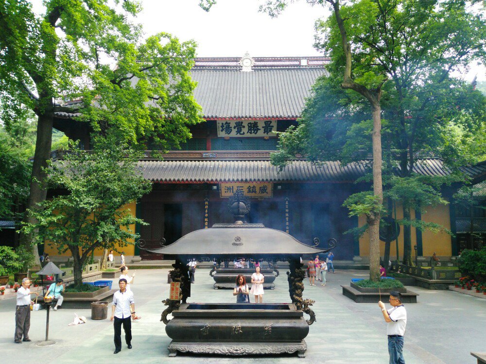的禅宗祖庭,在中国佛教史上占有十分重要的作用,被誉为天下第一名刹