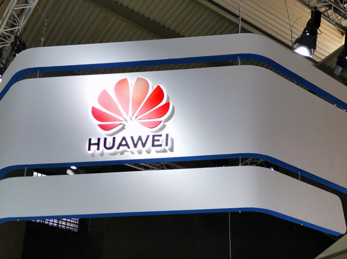 首日銷量破17萬台！ 華為再次創造�奇蹟�，矽谷：給白宮上了一課