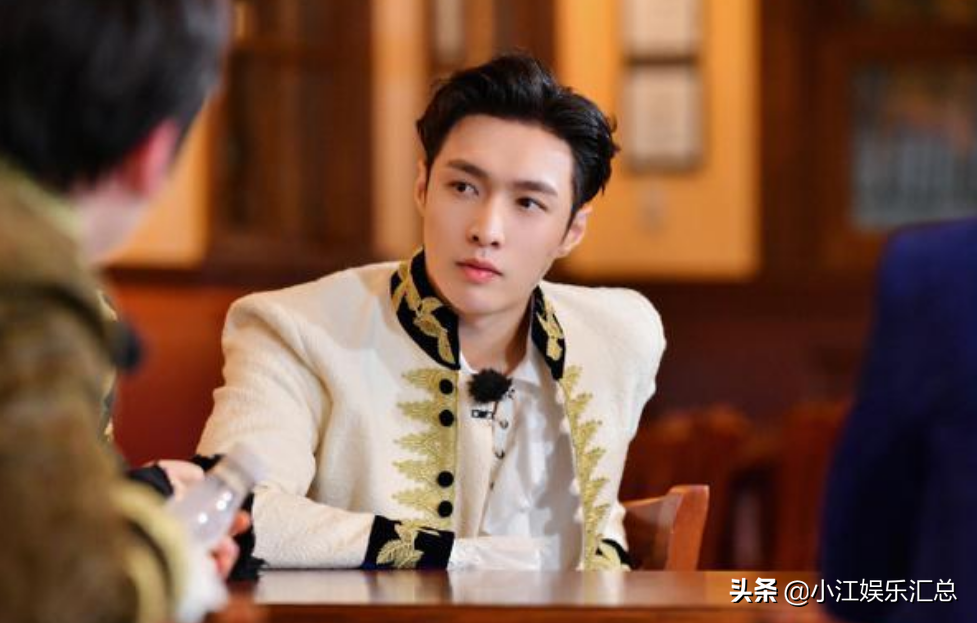 张艺兴你知道吗，你的好朋友GAI要当爸爸了，青