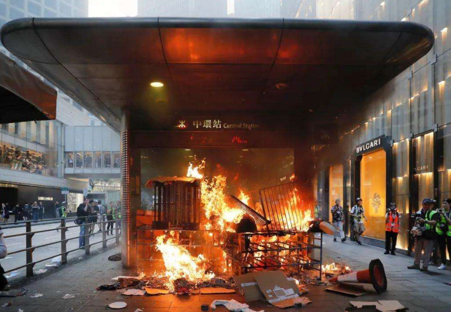 美方�制裁�中國背後的原因，你真的知道嗎？