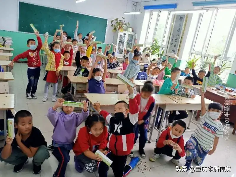 尚赫公益学校再添两所