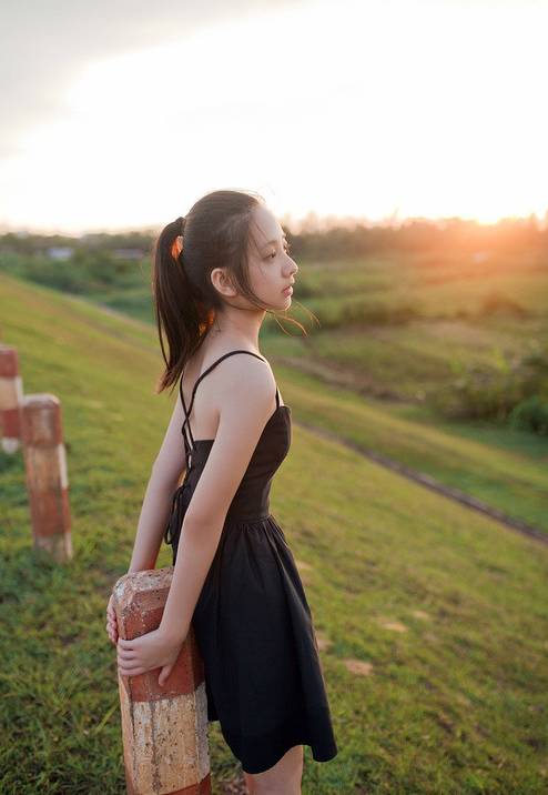 The journey illuminates such patting, true meeting is very good-looking