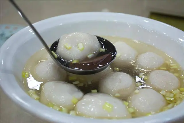 筷子最“难”夹道菜，“老外”都容易失败！！