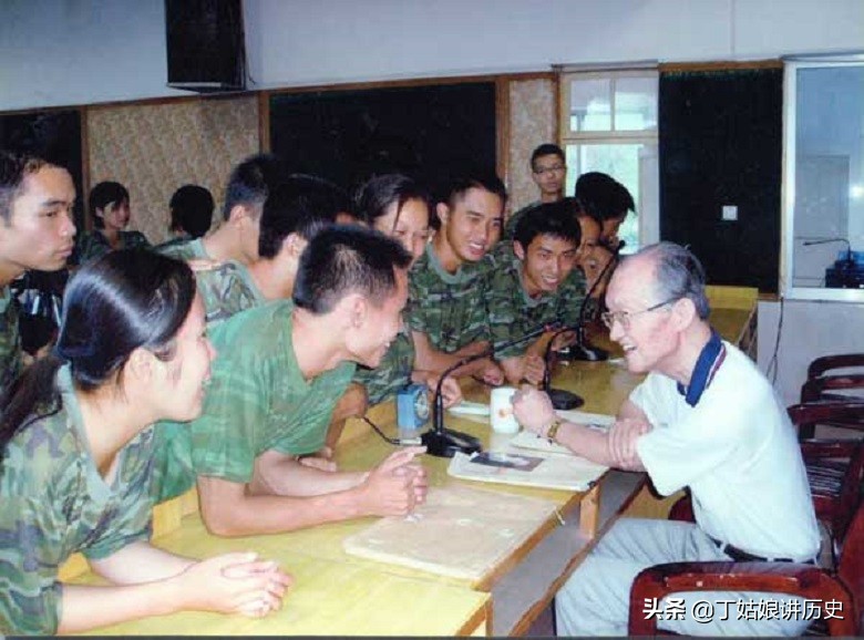 1947年，我军活捉一个国民党少校，他却表示：李克农知道我的身份